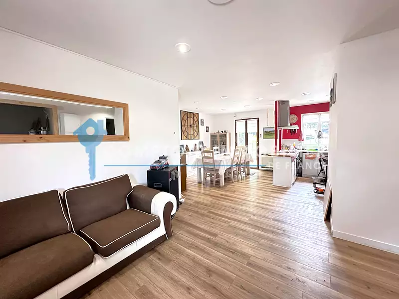 Maison, 97 m²