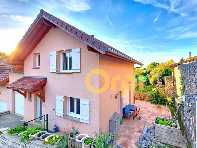 Maison, 83 m²