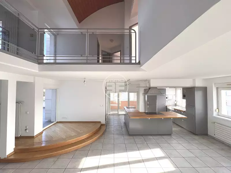 Appartement, 200 m²