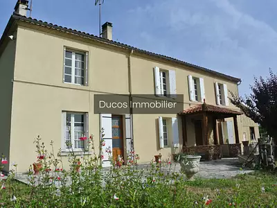 Maison, 169 m²
