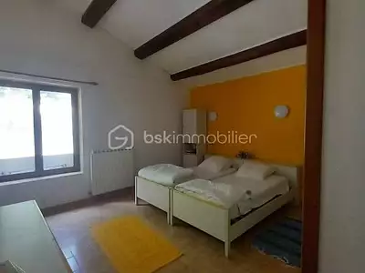 Maison, 200 m²