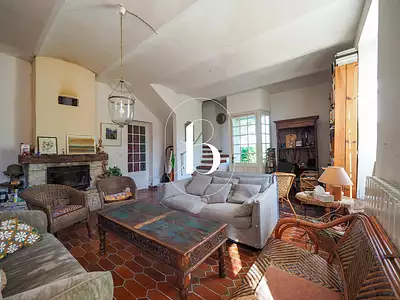 Maison, 260 m²