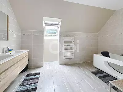 Maison, 234 m²