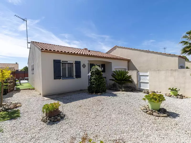 Maison, 75 m²