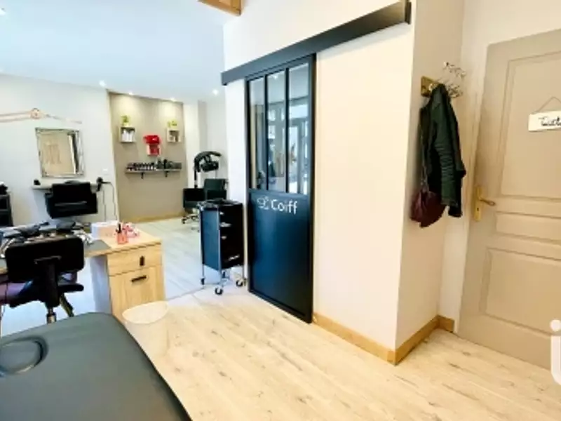 Maison, 240 m²