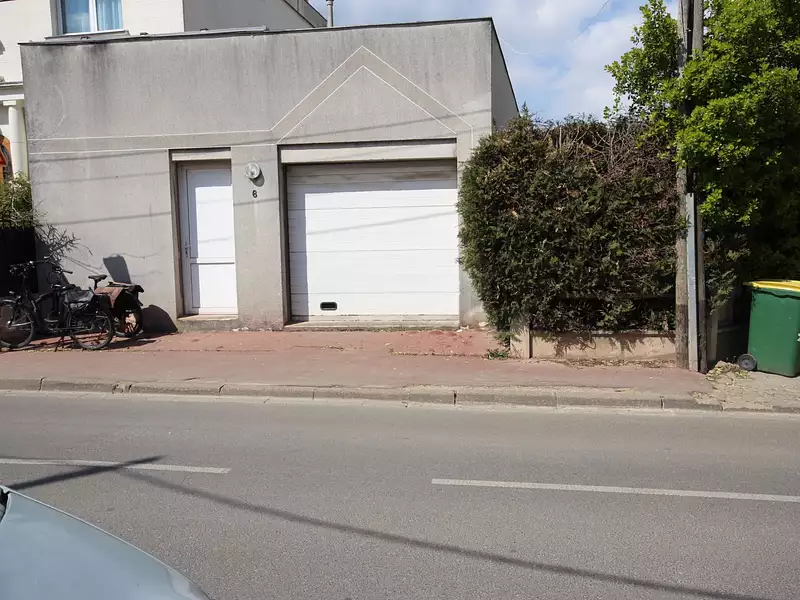 Divers, 220 m²