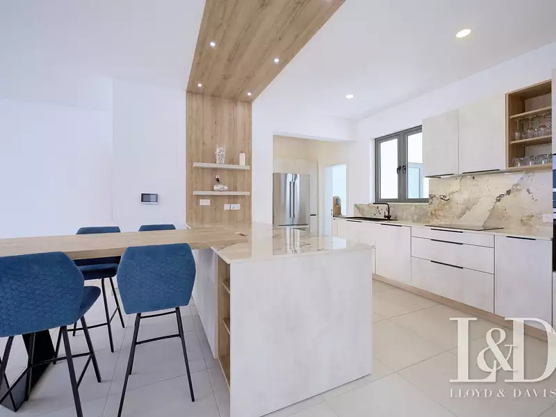 Appartement, 215 m²