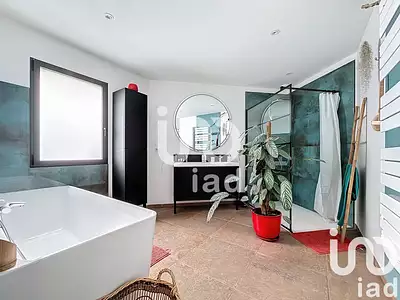 Maison, 220 m²
