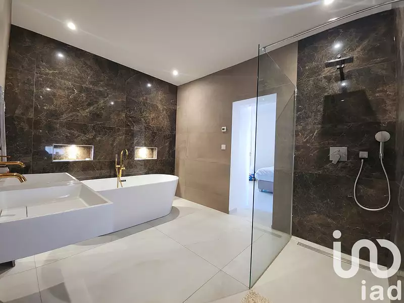 Maison, 150 m²