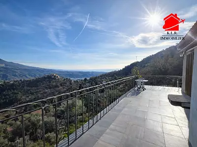 Maison, 195 m²