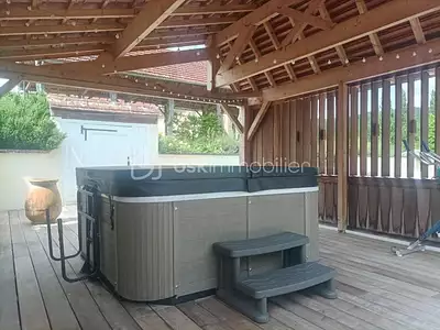 Maison, 361 m²