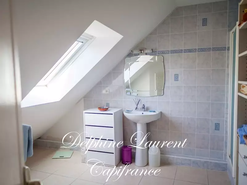 Maison, 170 m²