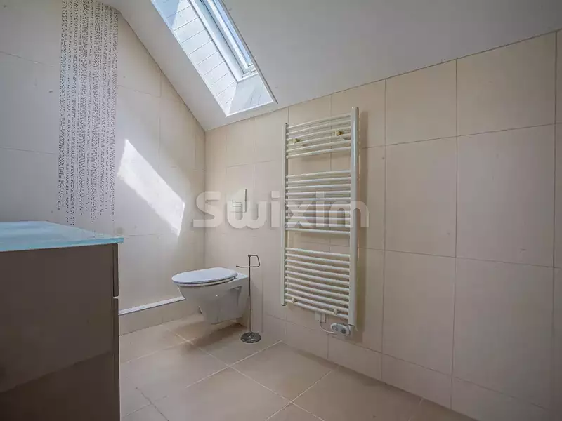 Maison, 223 m²