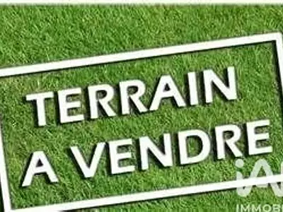 Terrain, 750 m²