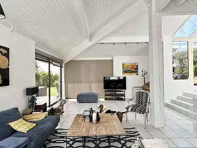 Maison, 240 m²