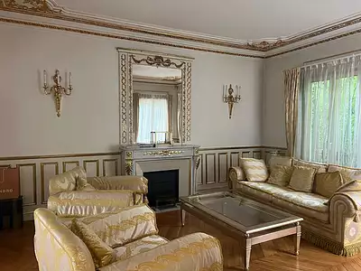 Maison, 250 m²