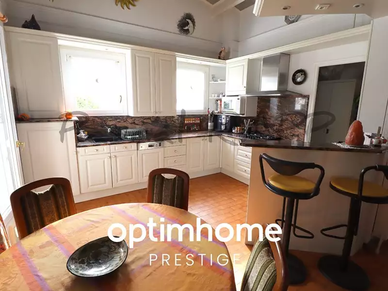 Maison, 150 m²