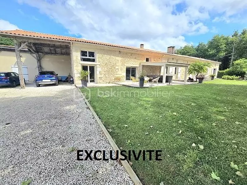 Maison, 379 m²