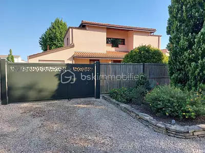 Maison, 180 m²