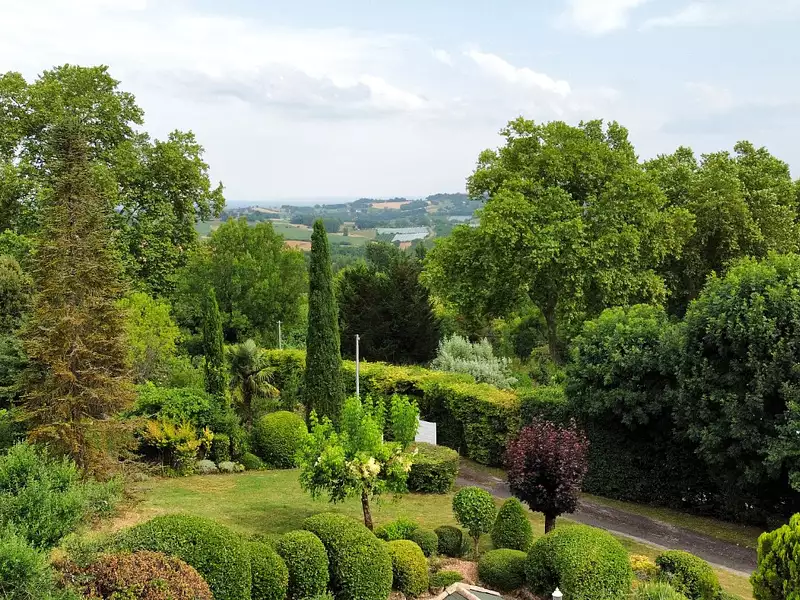 Maison, 270 m²