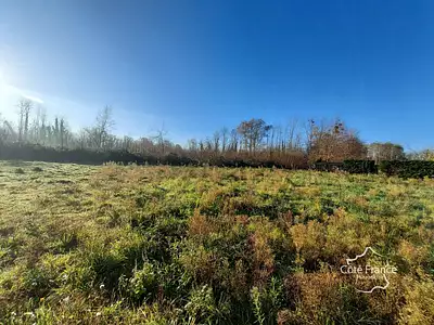 Terrain, 730 m²