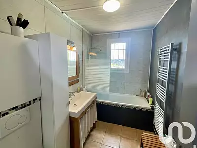 Maison, 161 m²