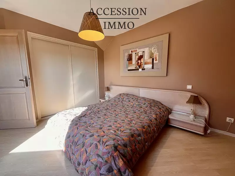 Maison, 195 m²
