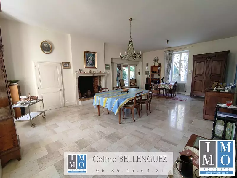 Maison, 264 m²