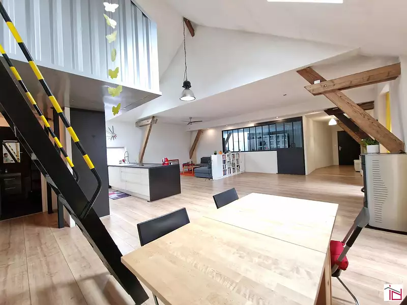 Maison, 176 m²