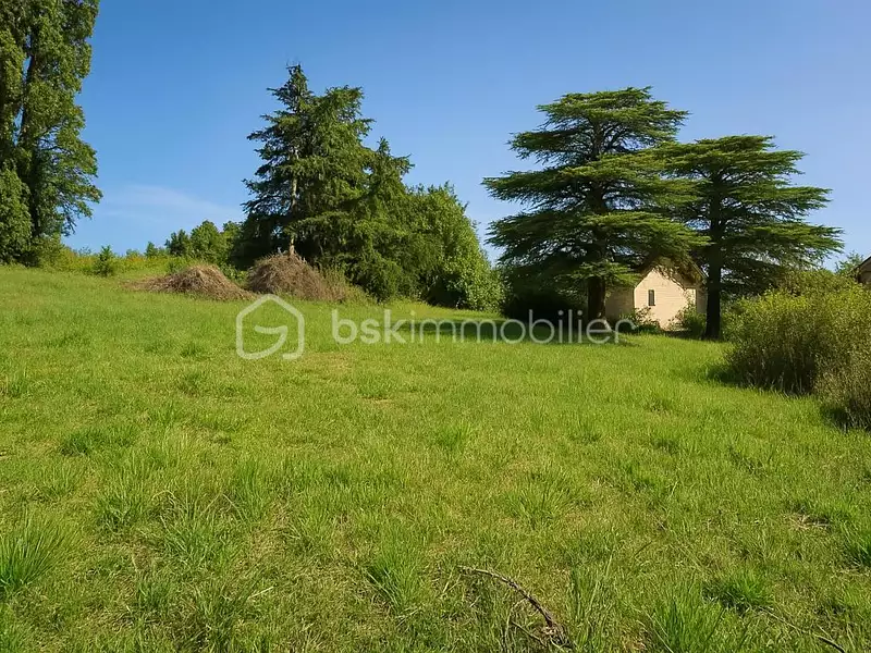 Terrain, 650 m²