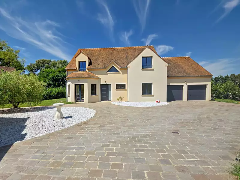 Maison, 169 m²