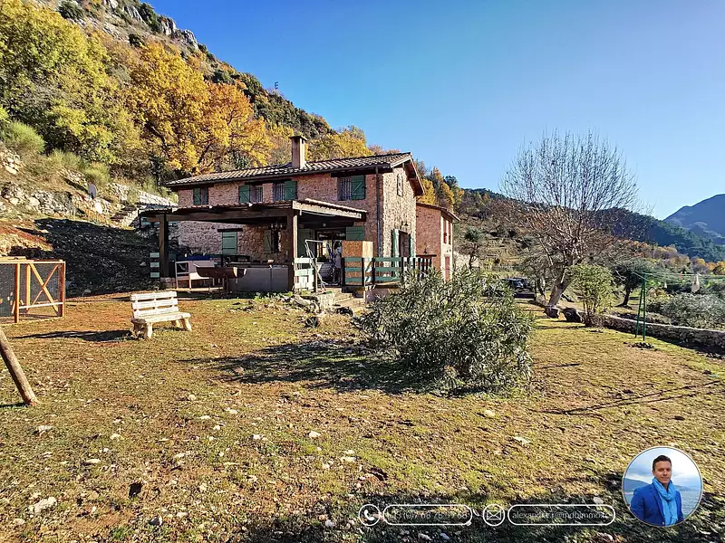 Maison, 232 m²