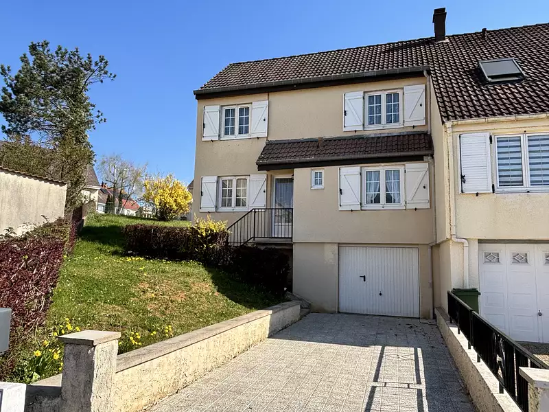 Maison, 105 m²