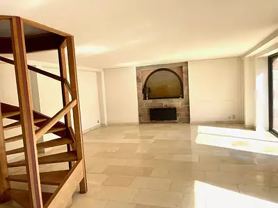 Maison, 235 m²