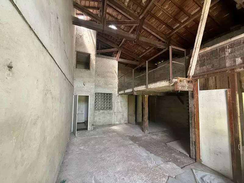 Maison, 250 m²