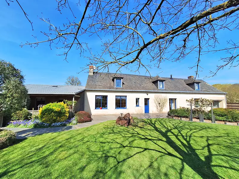 Maison, 242 m²