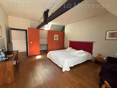 Maison, 380 m²