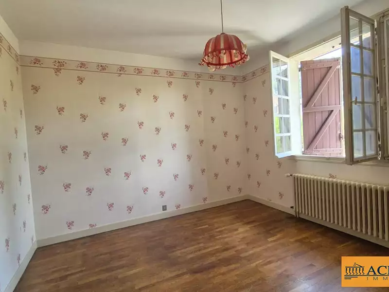 Maison, 184 m²