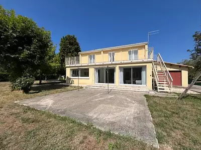 Maison, 180 m²