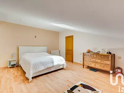 Maison, 215 m²