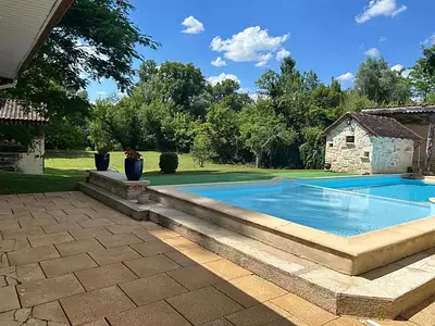 Maison, 210 m²
