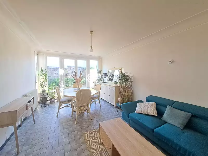 Maison, 83 m²