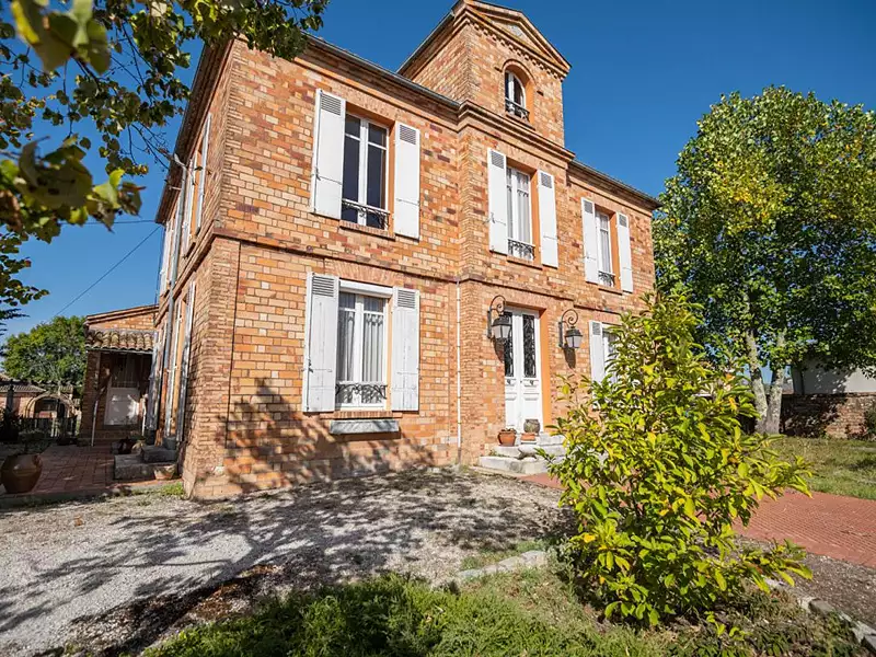 Maison, 280 m²