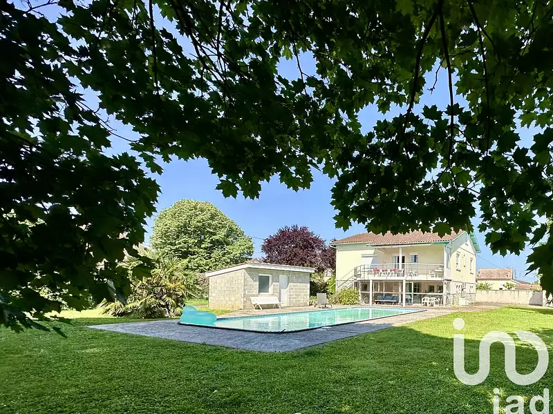 Maison, 190 m²