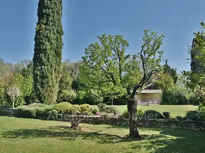 Maison, 240 m²