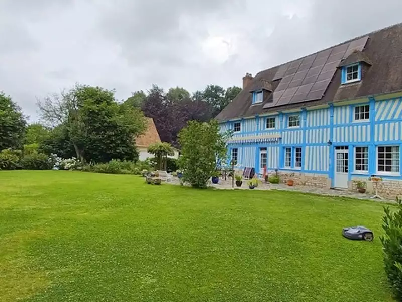 Maison, 242 m²