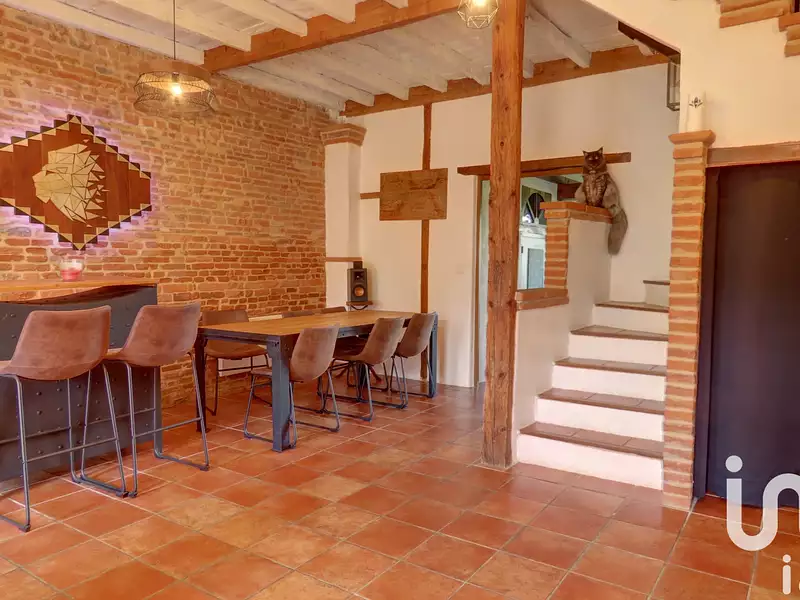 Maison, 167 m²