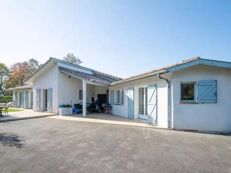 Maison, 188 m²