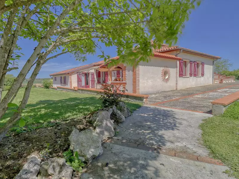 Maison, 254 m²