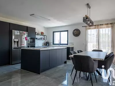 Maison, 133 m²